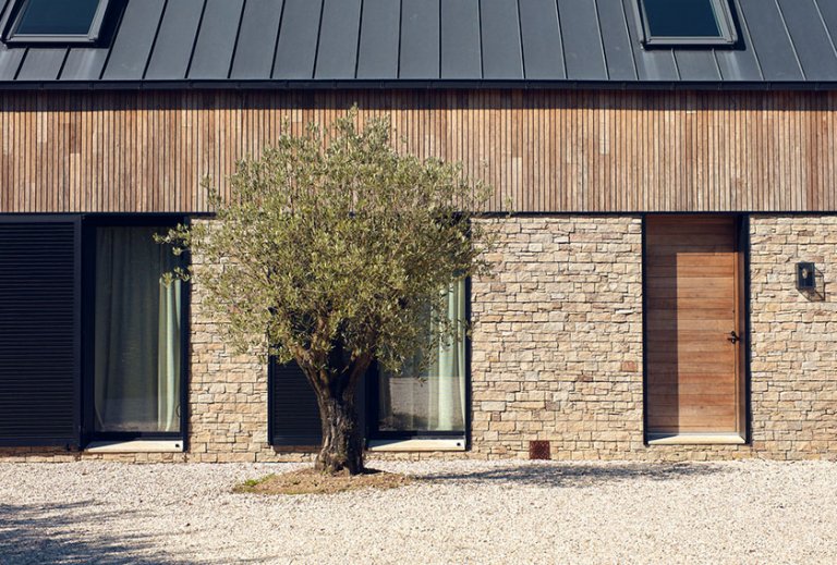 Rénover la façade de votre maison le choix de la pierre naturelle