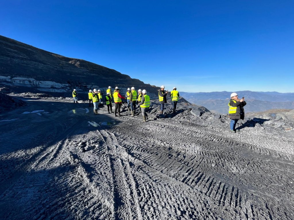 Visite de la carrière de Cupa Pizarras, Las Arcas, la plus grande carrière à ciel ouvert de schiste au monde.